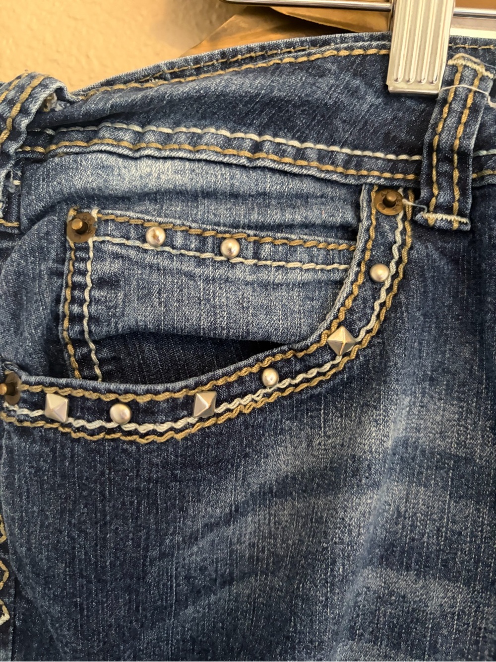 Angels Jeans Metal Stud Capri Dark Denim Size 17 - Picture 5 of 14